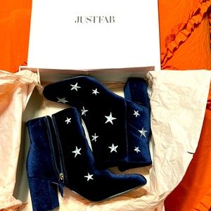 Just Fab Midnight blue ankle boots